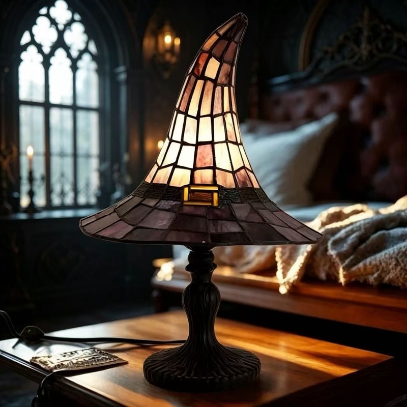 El Yapımı Gotik Cadı Şapkası L - Desk Setup Lamp incelemesi ve fiyatı